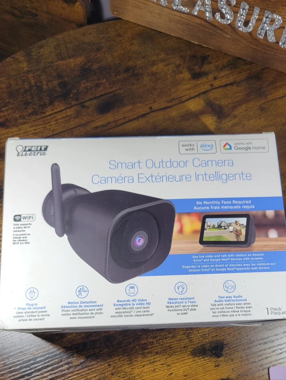 Feit Electric Smart Outdoor Camera - Black